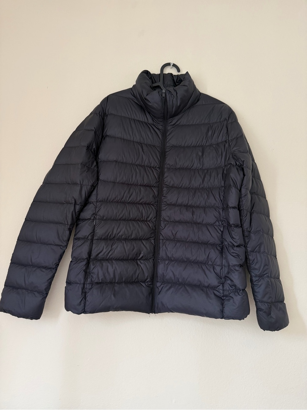 Uniqlo Women’s Ultra Light Down Puffer Jacket Black XL